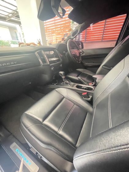 Ford Everest 2022 2.0 Titanium Plus Utility-car ดีเซล ไม่ติดแก๊ส เกียร์อัตโนมัติ ดำ รูปที่ 4