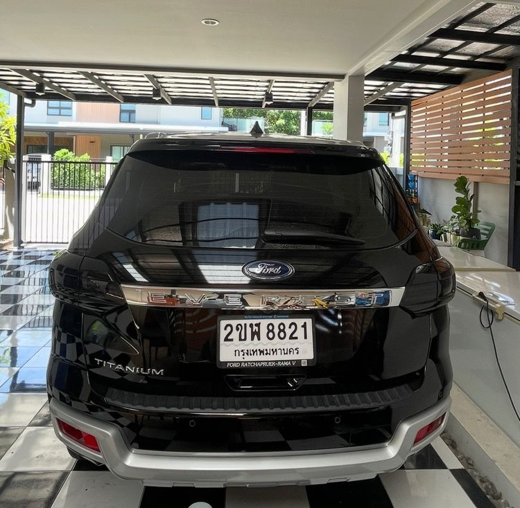 Ford Everest 2022 2.0 Titanium Plus Utility-car ดีเซล ไม่ติดแก๊ส เกียร์อัตโนมัติ ดำ รูปที่ 3