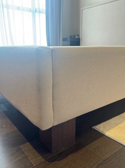 เตียง TEMPUR Prestige Bed Frame เตียง 6ฟุต King size นำเข้า ราคาปกติเกือบแสน ไม่รวมที่นอน สวย คุณภาพดีมาก รูปที่ 3