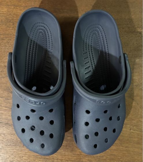🩴Crocs  รูปที่ 2