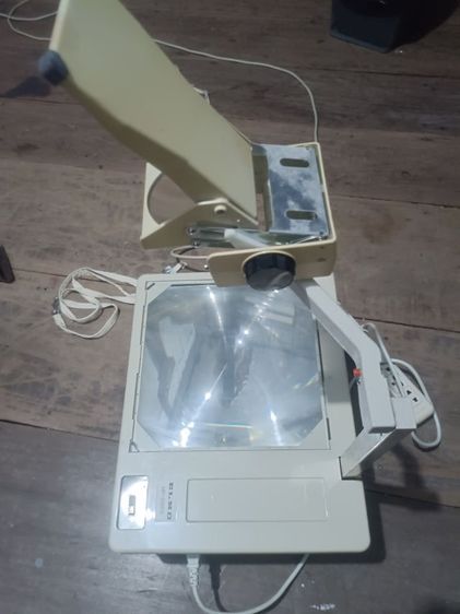 ของเก่าสะสม เครื่องโปรเจคเตอร์