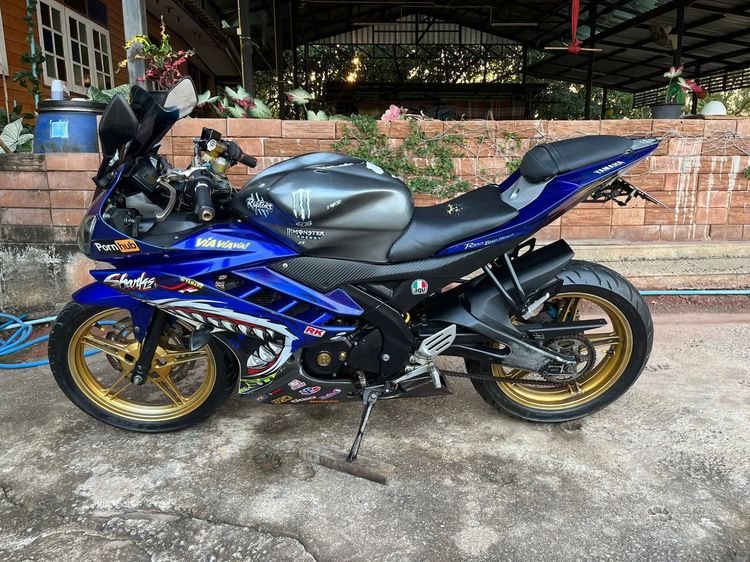 YAMAHA YZF R15 2016