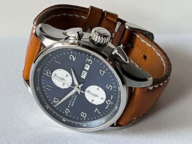 รับเทรด Hamilton Maestro Automatic Chronograph 2024 กล่องใบครบ สภาพ95 รูปที่ 18