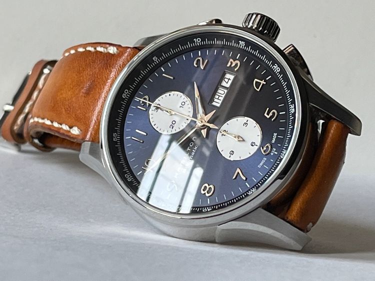 รับเทรด Hamilton Maestro Automatic Chronograph 2024 กล่องใบครบ สภาพ95 รูปที่ 11