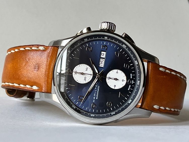 รับเทรด Hamilton Maestro Automatic Chronograph 2024 กล่องใบครบ สภาพ95 รูปที่ 12