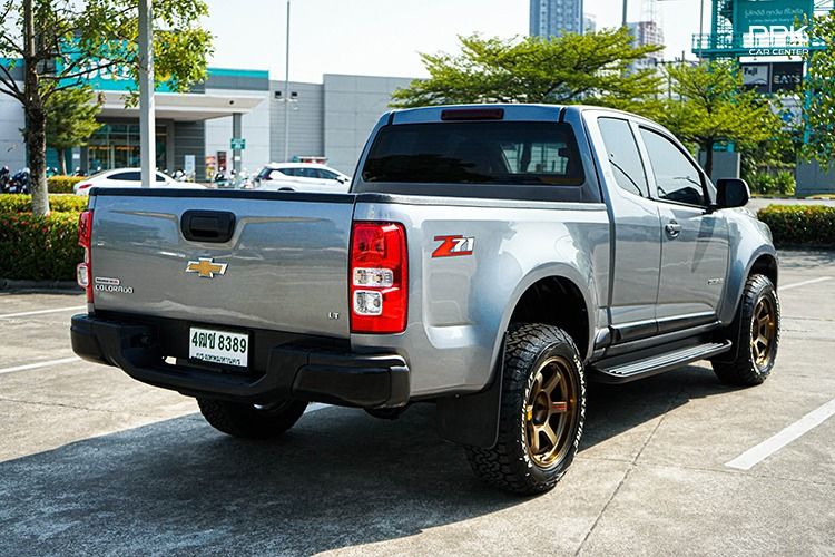 Chevrolet Colorado 2020 2.5 LT Z71 Pickup ดีเซล ไม่ติดแก๊ส เกียร์ธรรมดา เทา รูปที่ 4