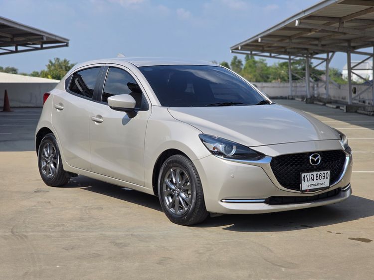 Mazda Mazda 2 2023 1.3 SP Sports Sedan เบนซิน ไม่ติดแก๊ส เบจ รูปที่ 3