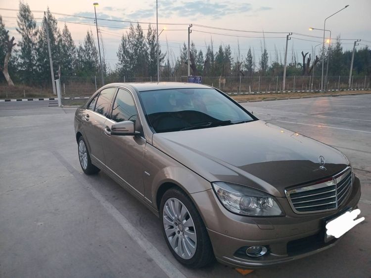 รถ Mercedes-Benz C-Class C200 CGI สี น้ำตาล