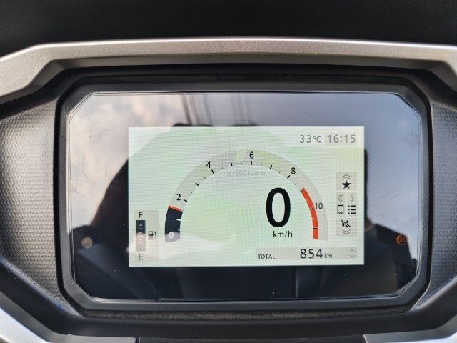 เจ้าของขายเอง ออกรถ 15 ธันวาคม 2024 จดทะเบียน 10 มกราคม 2025 มี ป.1 รู้ใจ หมดเดือนกุมภาพันธ์ 2026 ไมล์แปดร้อยกว่าโล ต่อภาษีแล้ว รูปที่ 5