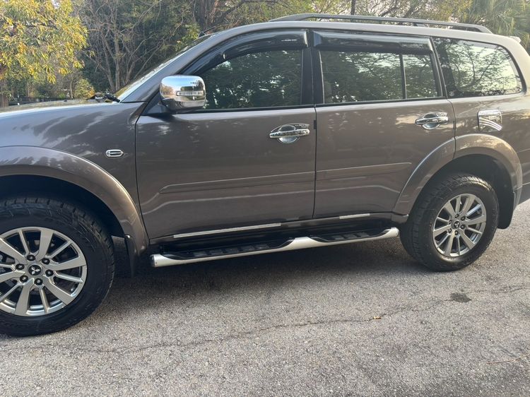 Mitsubishi Pajero Sport 2011 2.4 GT Utility-car ดีเซล เกียร์อัตโนมัติ น้ำตาล รูปที่ 3