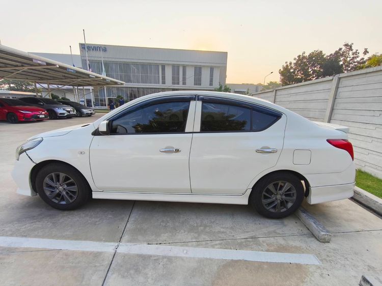 Nissan Almera 2018 1.2 V Sportech Sedan เบนซิน ไม่ติดแก๊ส เกียร์อัตโนมัติ ขาว รูปที่ 3