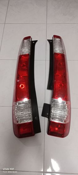 ไฟท้ายขาวแดงhonda crv g2 ปี 04-06