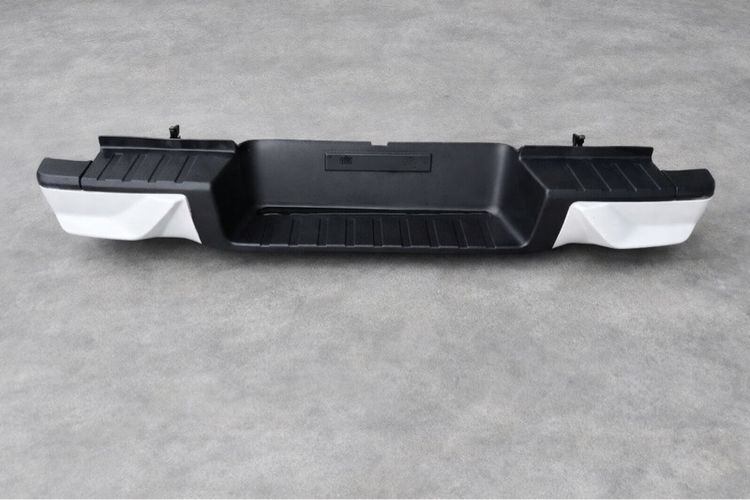 กันชนท้าย Dmax 2020-2025
