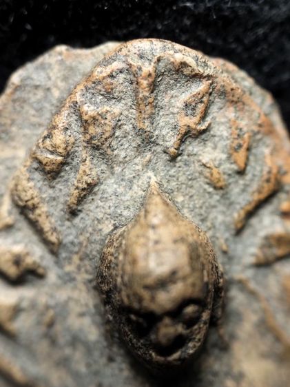 พระรอดลำพูนพิมพ์ใหญ่ครับ รูปที่ 9