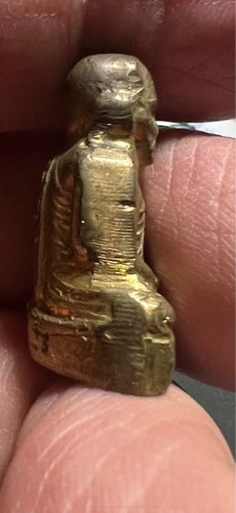 รูปหล่อปั๊ม ลพ เงิน ออกวัดท้ายน้ำปี 15 รูปที่ 5