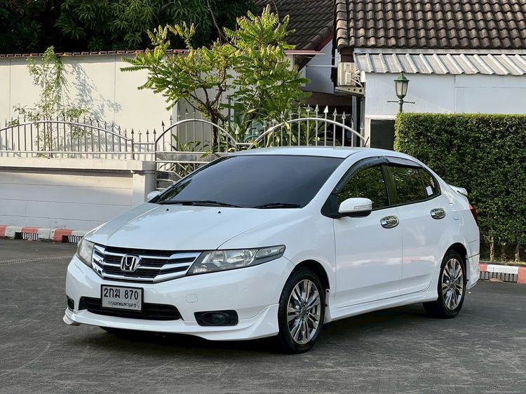 Honda City 2013 1.5 Sv i-VTEC Sedan เบนซิน เกียร์อัตโนมัติ ขาว รูปที่ 2