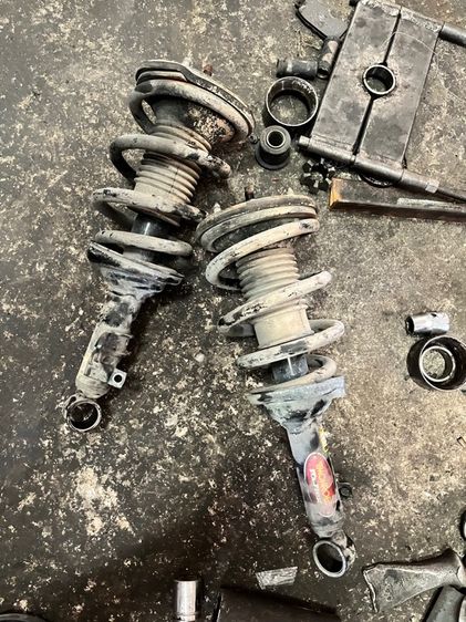 โช้คอัพmonroe ใส่วีโก้เตี้ย