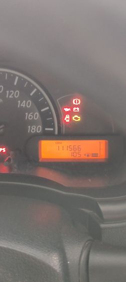 Nissan March 2010 1.2 EL Sport Version Sedan เบนซิน เกียร์ธรรมดา ดำ รูปที่ 2