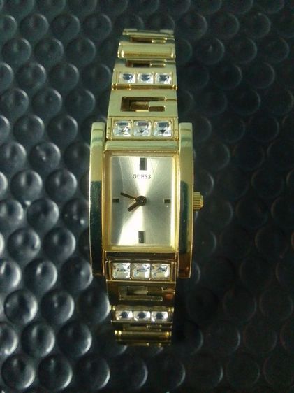 GUESS  W10269L1 เลดี้ สภาพ 90 เปอร์เซนต์