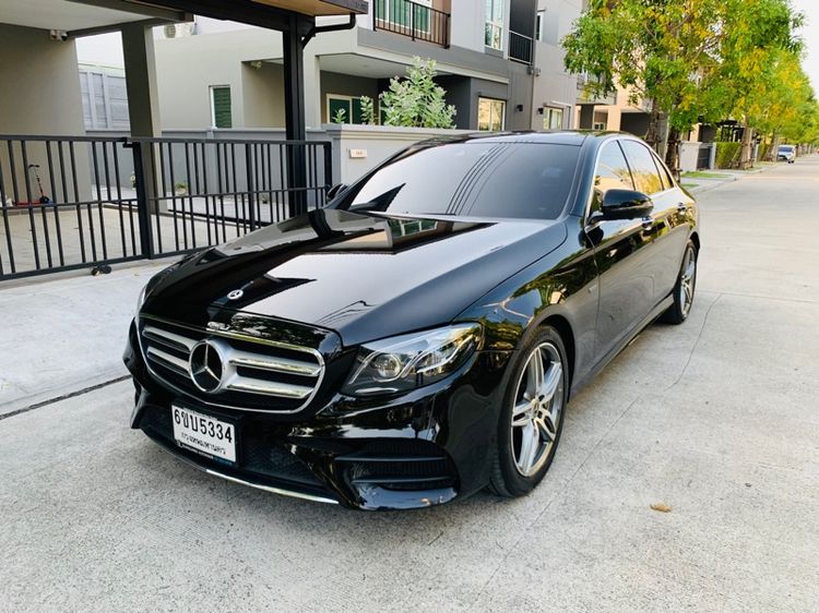 รถ Mercedes-Benz E-Class E350 AMG สี ดำ