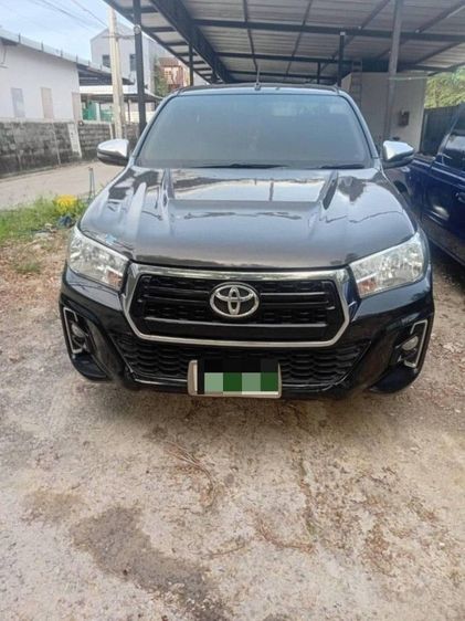รถ Toyota Hilux Revo 2.4 Z Edition J Plus สี ดำ