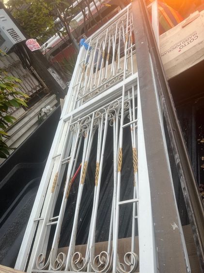 ประตูเหล็กดัด รูปที่ 6