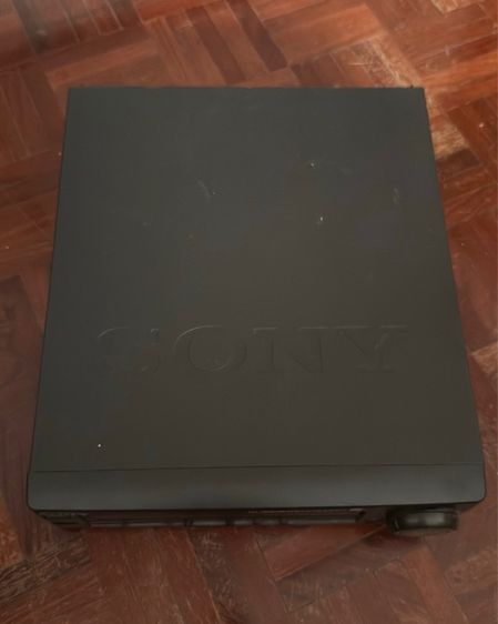 เครื่องเล่นวิดีโอเทปเก่า ยี่ห้อ Sony (ใช้งานไม่ได้แล้ว) รูปที่ 3