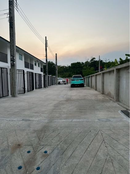 ทาวน์เฮาส์ใหม่ใกล้มัสยิด