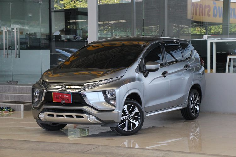 รถ Mitsubishi Xpander 1.5 GT สี เทา