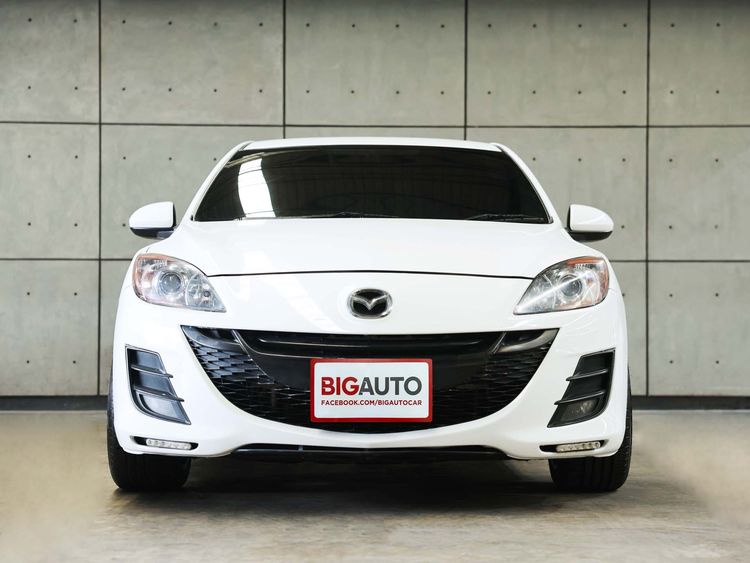 Mazda Mazda3 2013 1.6 Spirit Sports Sedan เบนซิน LPG เกียร์อัตโนมัติ ขาว รูปที่ 4