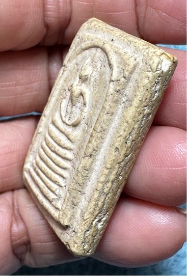 🙏พระสมเด็จวัดเกศไชโย พิมพ์เจ็ดชั้นนิยม🙏พระสมเด็จพิมพ์ใหญ่ เนื้อเก่า กรอบเงินเดิม องค์ละ 4550 รูปที่ 4