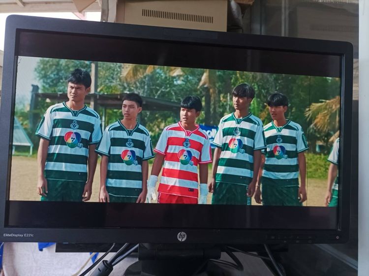 จอ Hp 22 นิ้ว รุ่น E221c ปรับสูงต่ำ ทะแยงได้หมด มีช่องต่อ disply vga dvi usb av in และช่องต่อพริ้นเตอร์ มีลำโพงในตัว ขายตามสภาพเพียง 590 บ รูปที่ 7