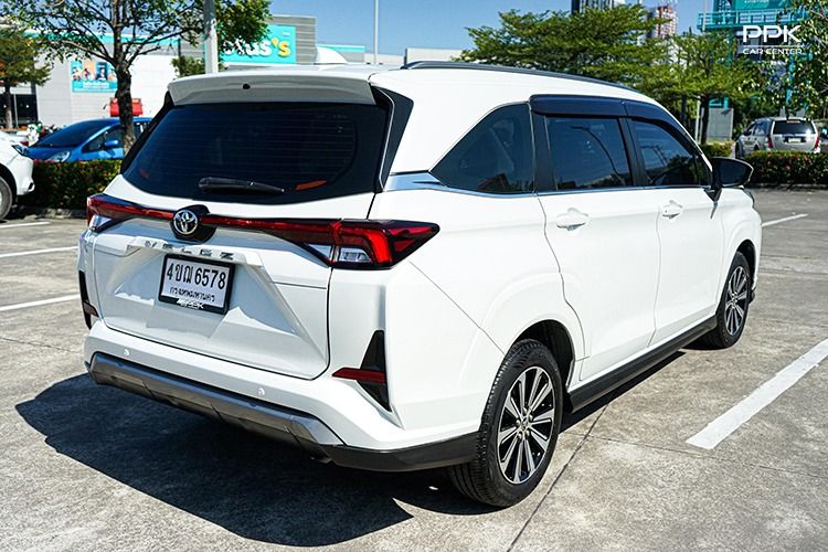 Toyota Veloz 2023 1.5 Smart Utility-car เบนซิน ไม่ติดแก๊ส เกียร์อัตโนมัติ ขาว รูปที่ 4