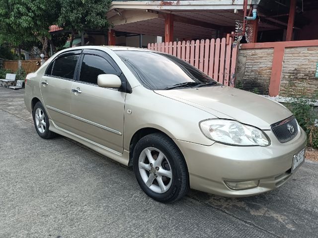 รถ Toyota Altis 1.8 G สี น้ำตาล