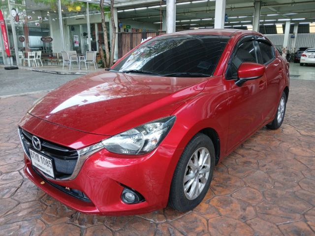 รถ Mazda Mazda 2 1.3 High Connect สี แดง