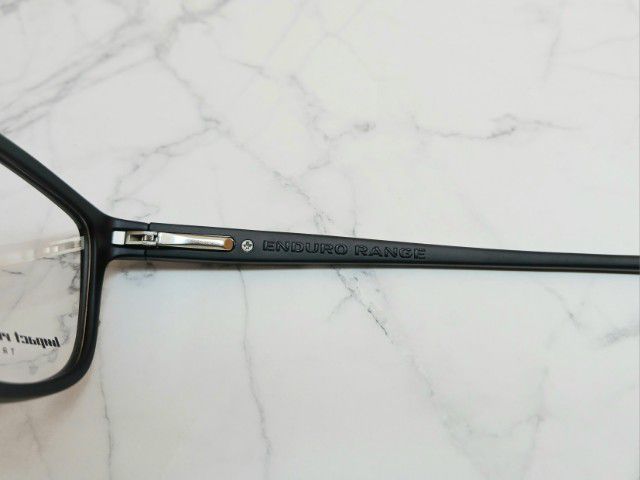 กรอบแว่นตา Oakley  รูปที่ 9