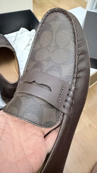 รองเท้า loafer Coach สี Brown รูปที่ 4