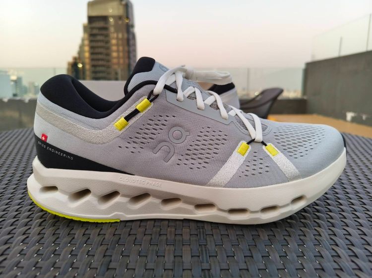 On Cloudsurfer 2 สีGlacierIvory เบอร์45 รูปที่ 7