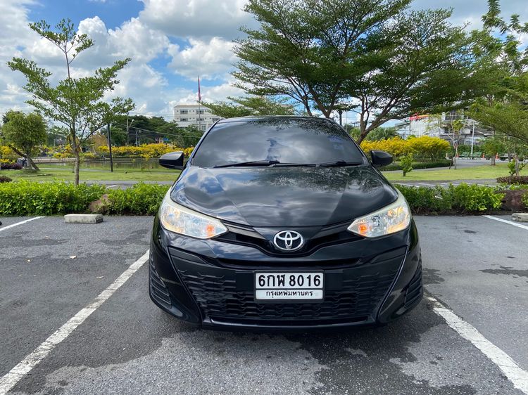Toyota Yaris 2017 1.2 J Eco Sedan เบนซิน ไม่ติดแก๊ส เกียร์อัตโนมัติ ดำ รูปที่ 3