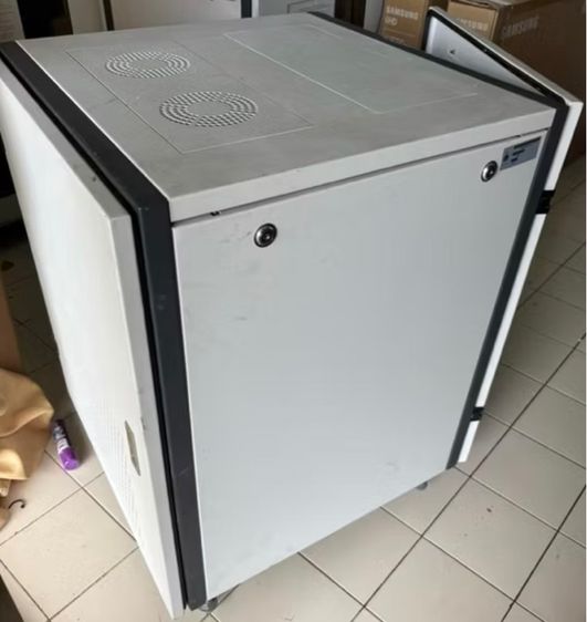 ตู้แร็คสีครีม Lack รูปที่ 8