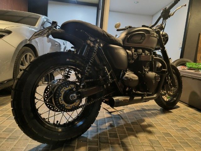 ขาย triumph t120 black ปี2021 จดทะเบียนปี2022 ตัวยูโร5 สีเทาดำ รูปที่ 10
