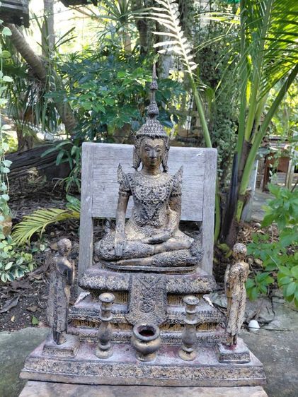 พระบูชาขนาด9นิ้ว