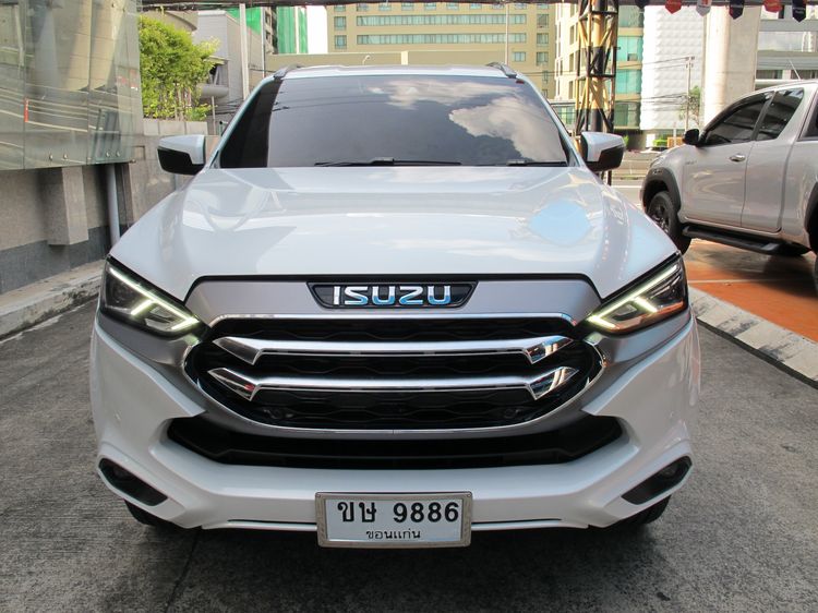 Isuzu MU-X 2022 1.9 ULTIMATE 2WD Utility-car ดีเซล ไม่ติดแก๊ส เกียร์อัตโนมัติ ขาว รูปที่ 3