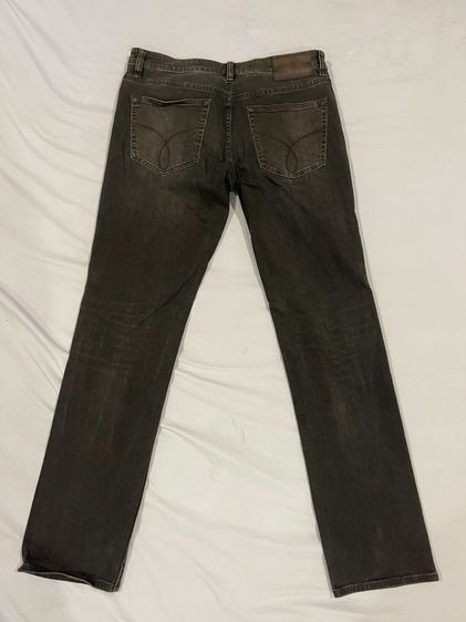 Calvin Klein Jeans ของแท้ เอว 32 ทรง Skinny ผ้ายืด สีดำฟอก รูปที่ 3