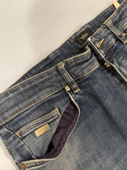 BOSS Hugo Boss Jeans ของแท้ เอว 32 ทรง Skinny ผ้ายืด สียีนส์เข้ม รูปที่ 3