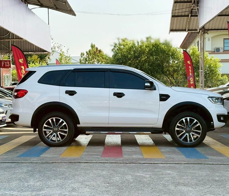 Ford Everest 2020 2.0 Titanium Plus Utility-car ดีเซล ไม่ติดแก๊ส เกียร์อัตโนมัติ ขาว รูปที่ 2