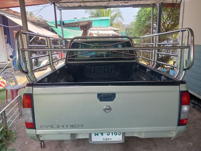 Nissan FRONTIER 2004 2.7 TL Pickup ดีเซล ไม่ติดแก๊ส เกียร์ธรรมดา บรอนซ์ทอง รูปที่ 4
