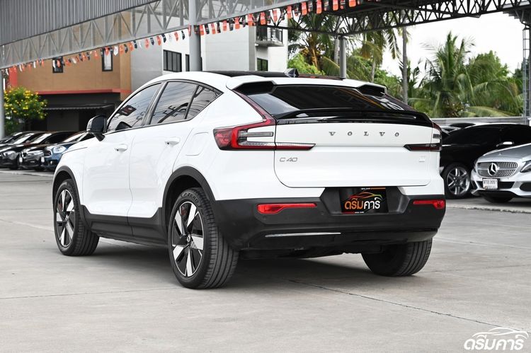 Volvo C40 2024 Recharge Pure Electric Utility-car ไฟฟ้า ไม่ติดแก๊ส เกียร์อัตโนมัติ ขาว รูปที่ 3