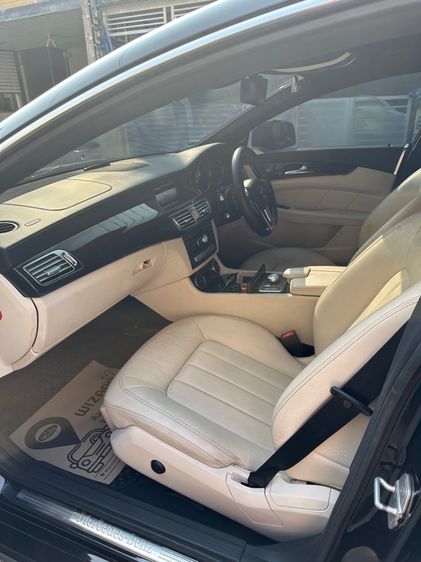 Mercedes-Benz CLS-Class 2014 CLS250 CDI AMG Sedan ดีเซล ไม่ติดแก๊ส เกียร์อัตโนมัติ ดำ รูปที่ 4