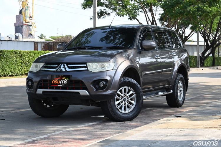 รถ Mitsubishi Pajero Sport 2.4 GLS สี น้ำตาล